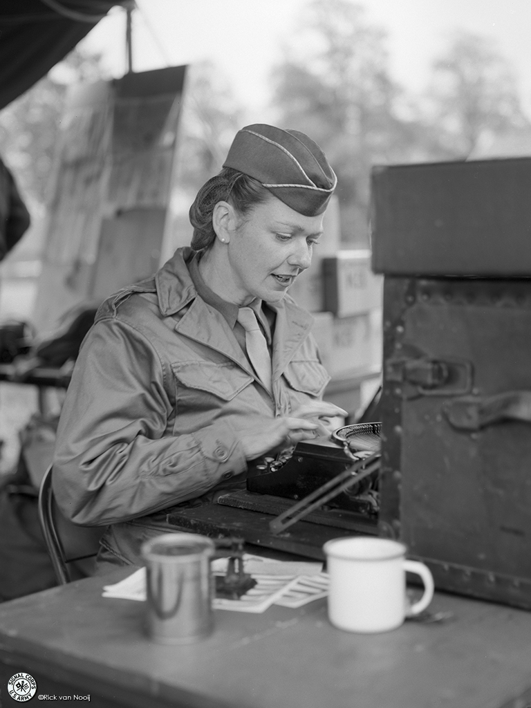 Graflex "Anniversary" Speed Graphic, 127mm f/4.7 Ektar, Fomapan 100
