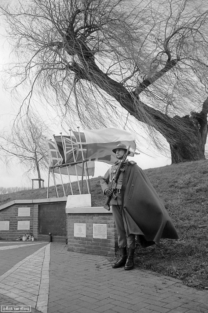 Leica MD-2, W-Komura 28mm f/3.5, Fomapan 100
