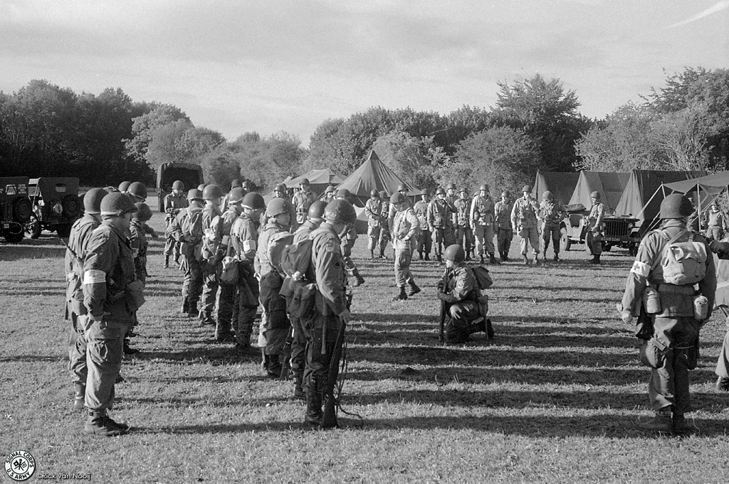 Contax IIa, 5cm f/2 Sonnar, Kentmere 400
