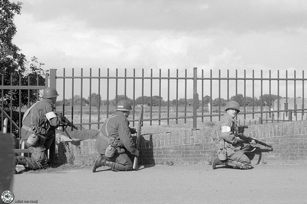 Leica IIIc, 5cm f/2.5 Hektor, Adox CHS 100 II
