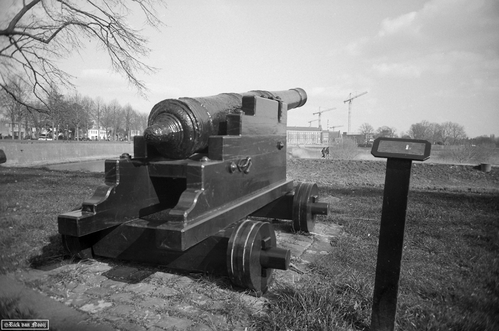 Leica IIIc, 28mm f/6.3 Hektor, Fomapan 100
