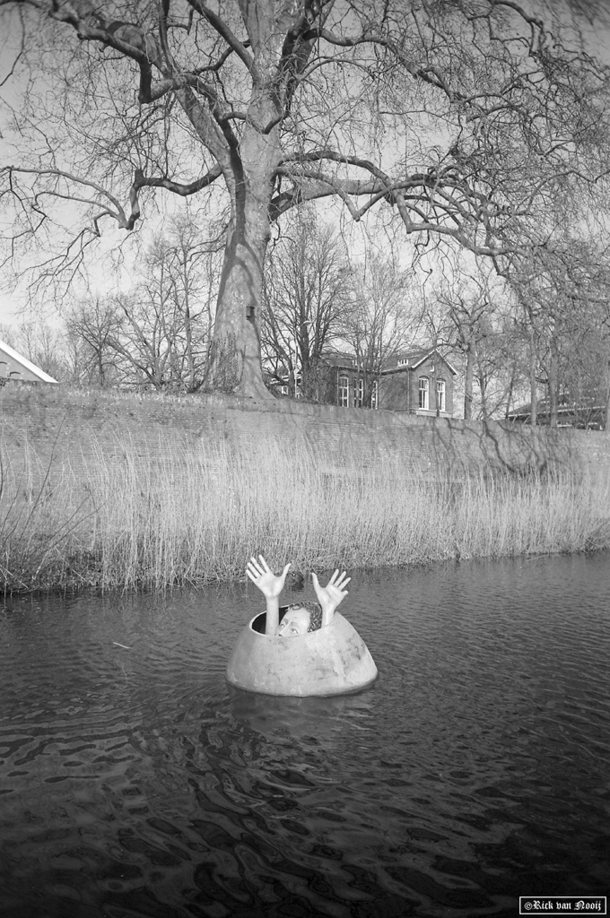 Leica IIIc, 28mm f/6.3 Hektor, Fomapan 100
