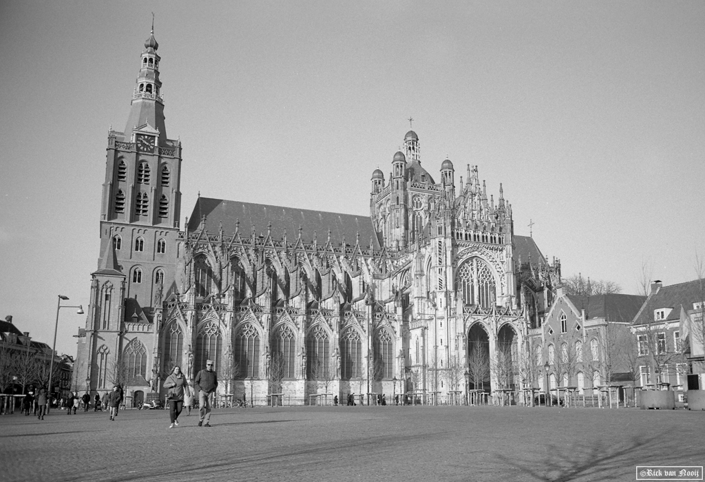 Leica IIIc, 28mm f/6.3 Hektor, Fomapan 100
