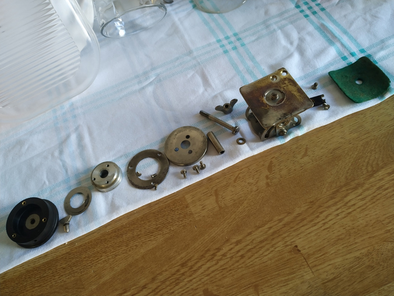 BKD Tripod head disassembled
