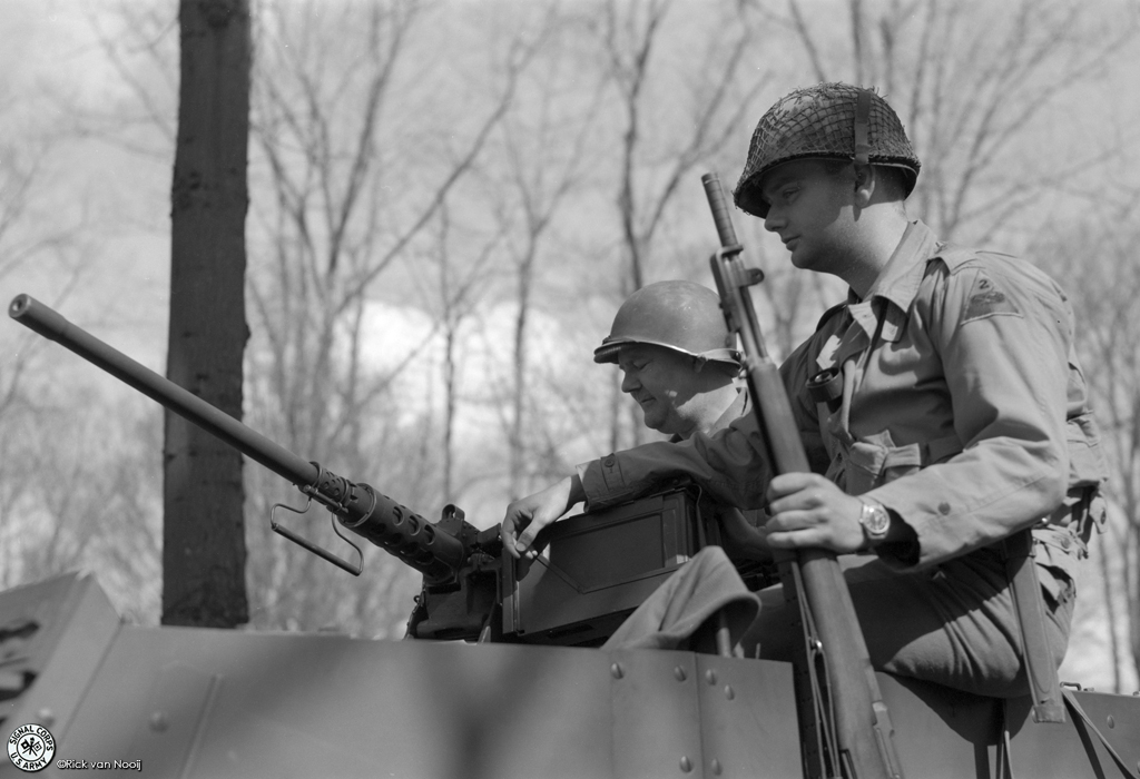 Graflex Speed Graphic, Fomapan 200
