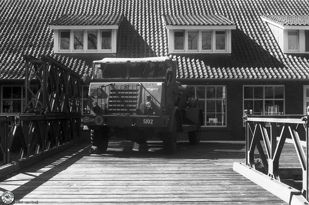 FOCA PF3, Oplar 50/3.5, Rollei Retro 80s

