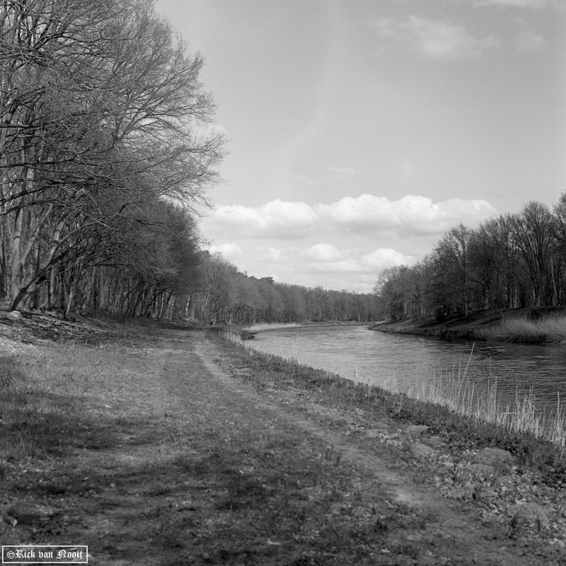 Volna-3, Fomapan 100 (HC-110, H, 10m, 20c)
