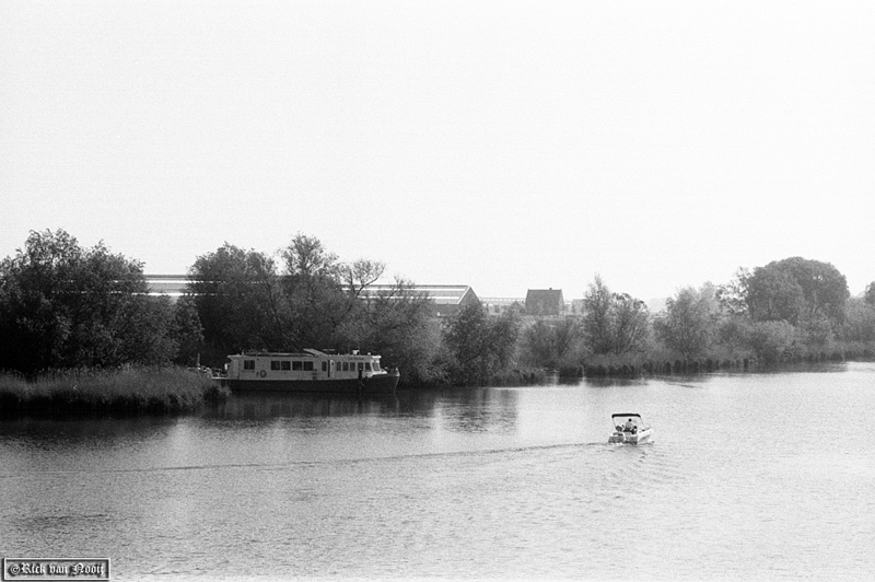 9cm f/4 Elmar, Orange Filter, Agfa APX100
