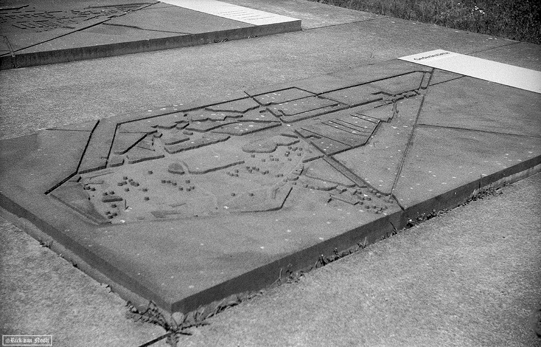 Gedenkstatte Bergen-Belsen, Leica IIIc, CZJ 50/1.5 Sonnar Y2 filter, Fomapan 200
