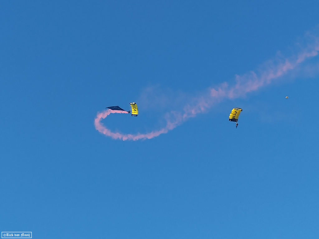 NO240144.jpg
