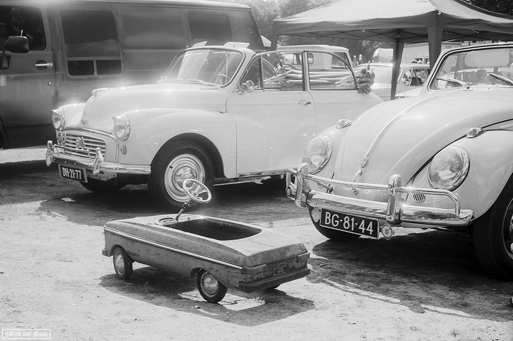 Voigtländer Vitessa N, 50mm f/3.5 Color-Skopar, Rollei Retro 80s
