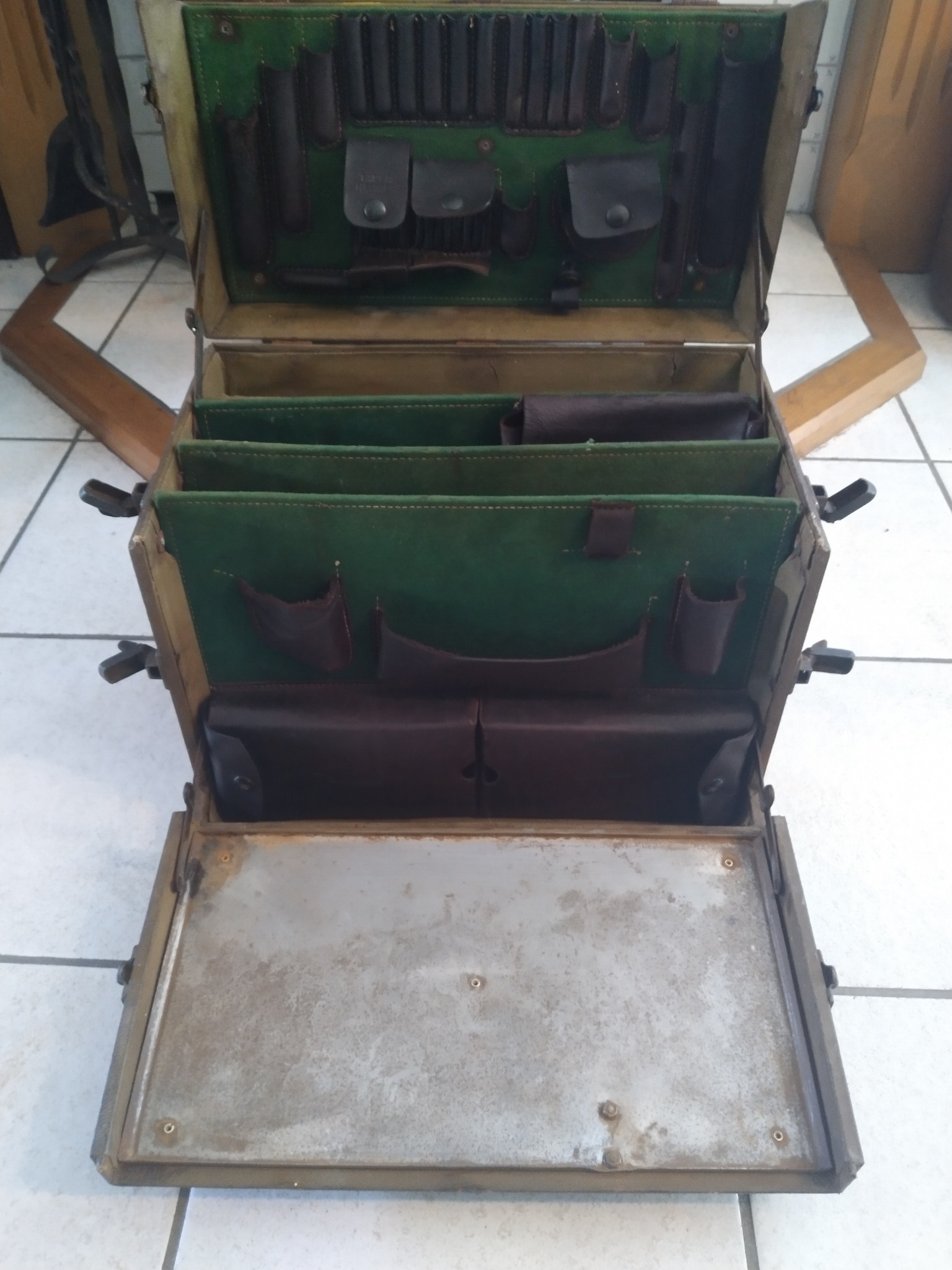 Rust removal work top
