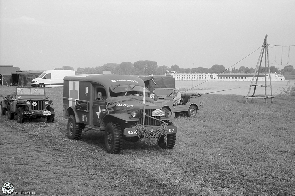Leica If - CZJ 50/1.5 Sonnar - Rollei Retro 80s
