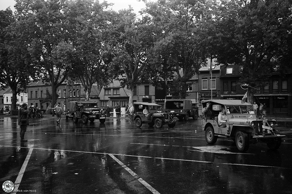 Leica IIIc, 35mm f/3.5 Elmar, Rollei Retro 80s
