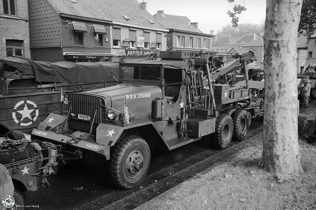 Leica IIIc, 35mm f/3.5 Elmar, Rollei Retro 80s 
