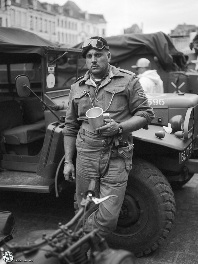 Graflex "Anniversary" Speed Graphic, 127mm f/4.7 Ektar, Fomapan 100
